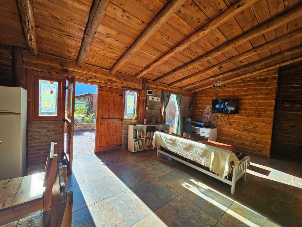 CASA DE 2 DORMITORIOS C/QUINCHO EN ESQUEL CHUBUT