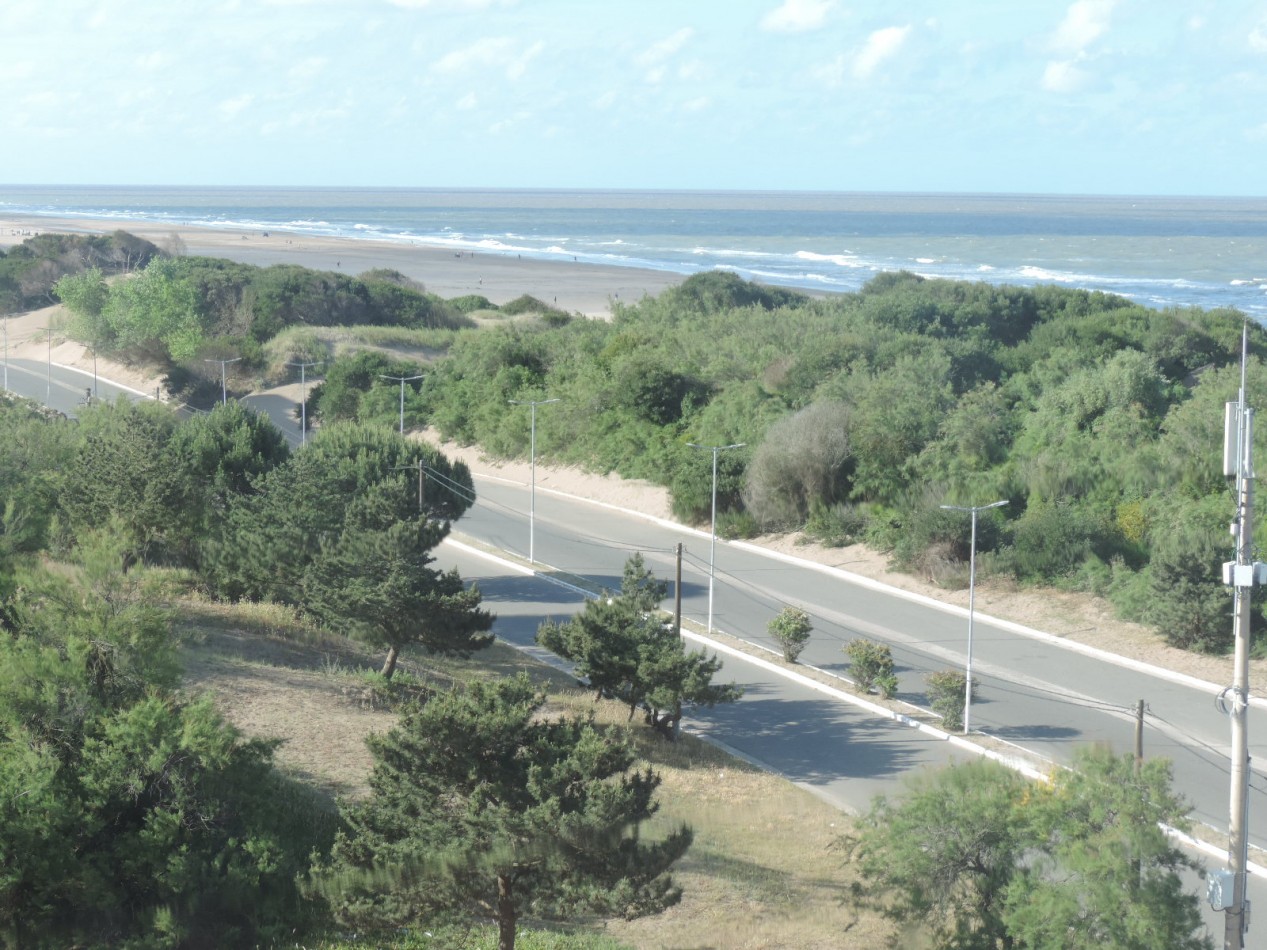 Depto. frente al mar Riazor XI 6to E