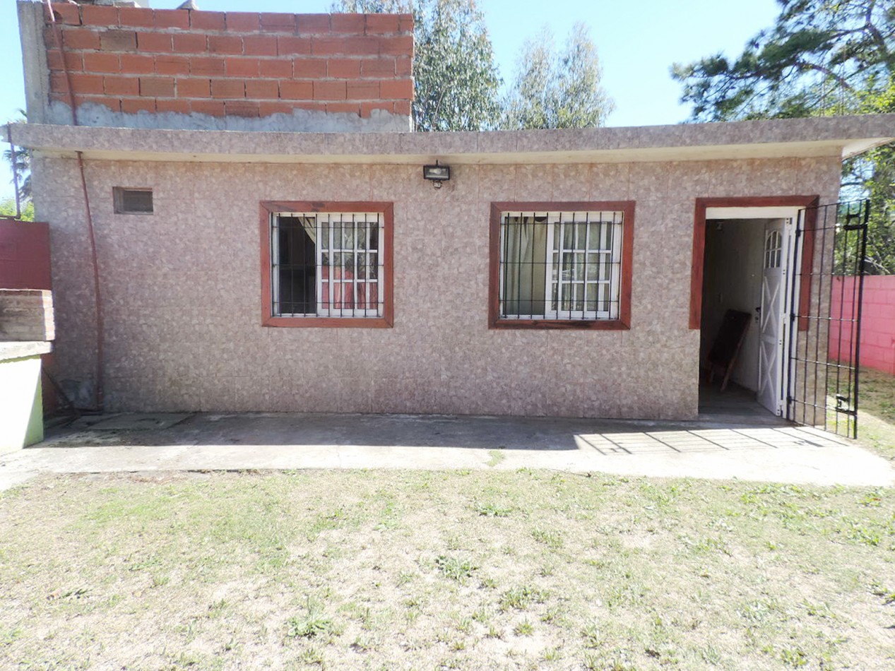 Casa de 2 Amb en zona sur de San Clemente