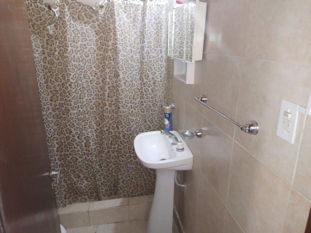 PH PB 3 interno de 2 Amb. c/patio en Tala Sur