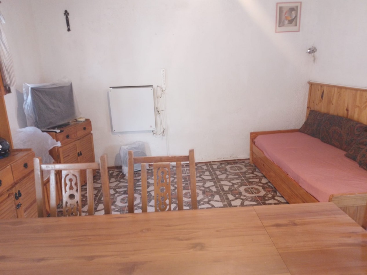 PH PB 3 interno de 2 Amb. c/patio en Tala Sur