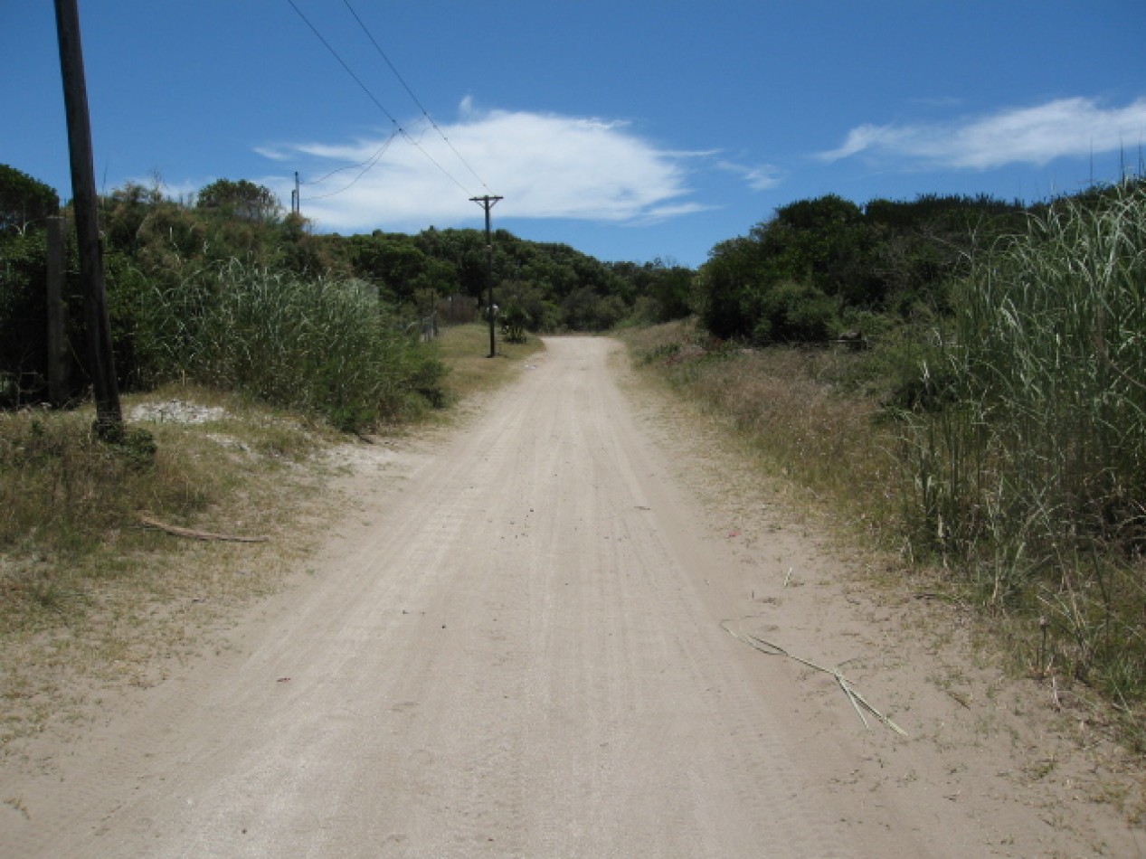 Lote frente al mar Barrio Tala