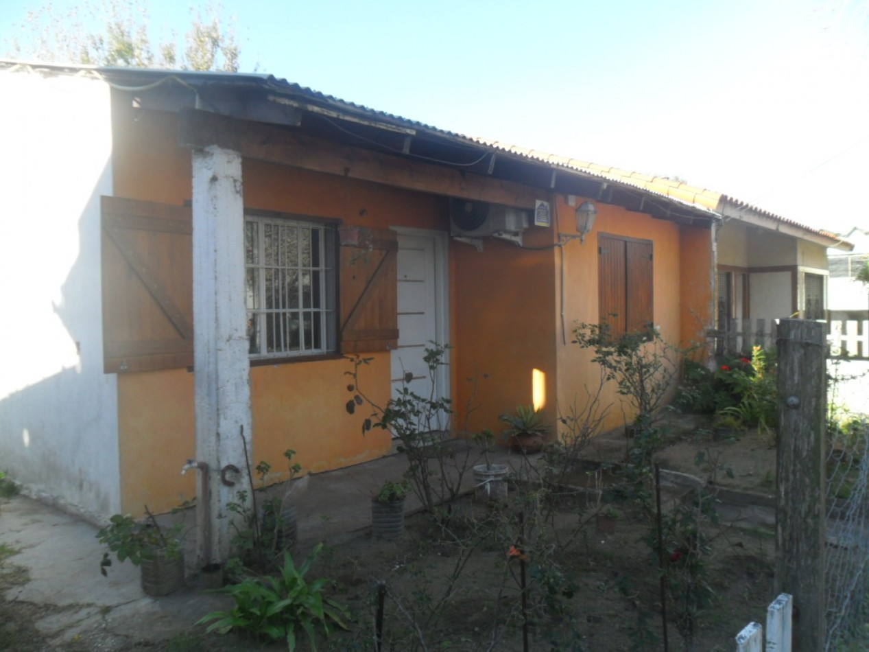 Oportunidad Casa de 3 Amb. con lote