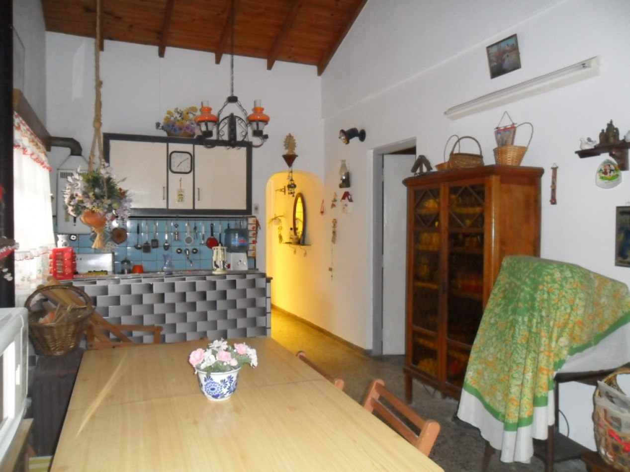 Chalet de 3 amb + Monoambiente en Zona norte