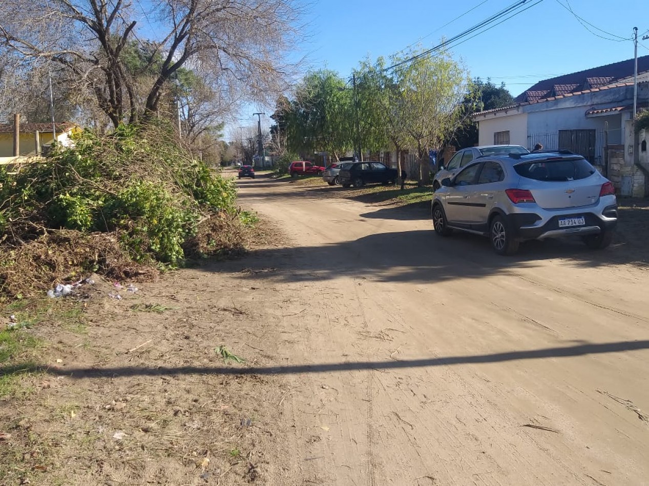 Casa a terminar sobre lote de 370 M2 