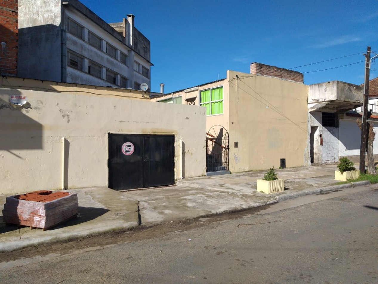 Vivienda centrica con gran terraza y garaje 