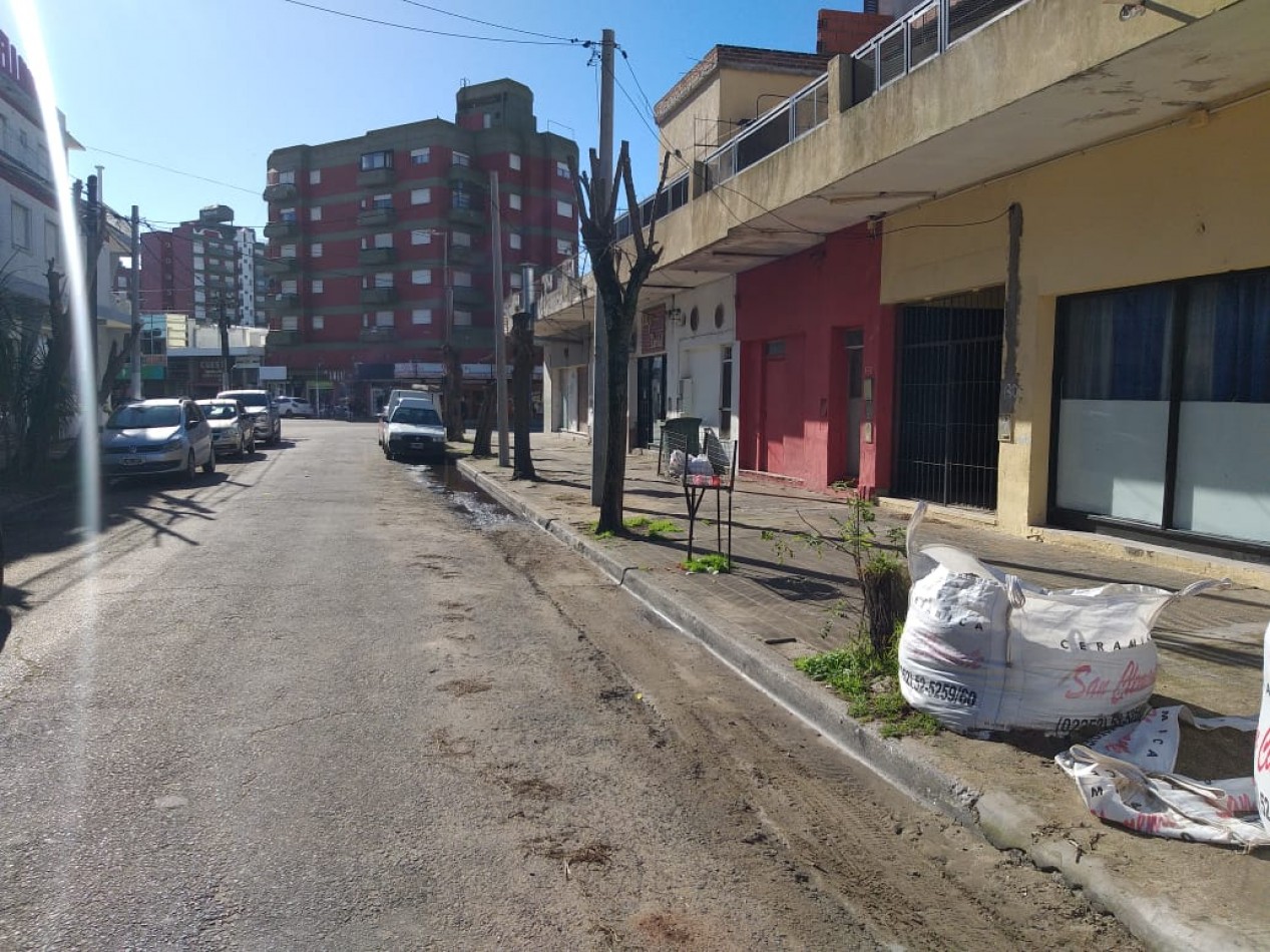 Vivienda centrica con gran terraza y garaje 