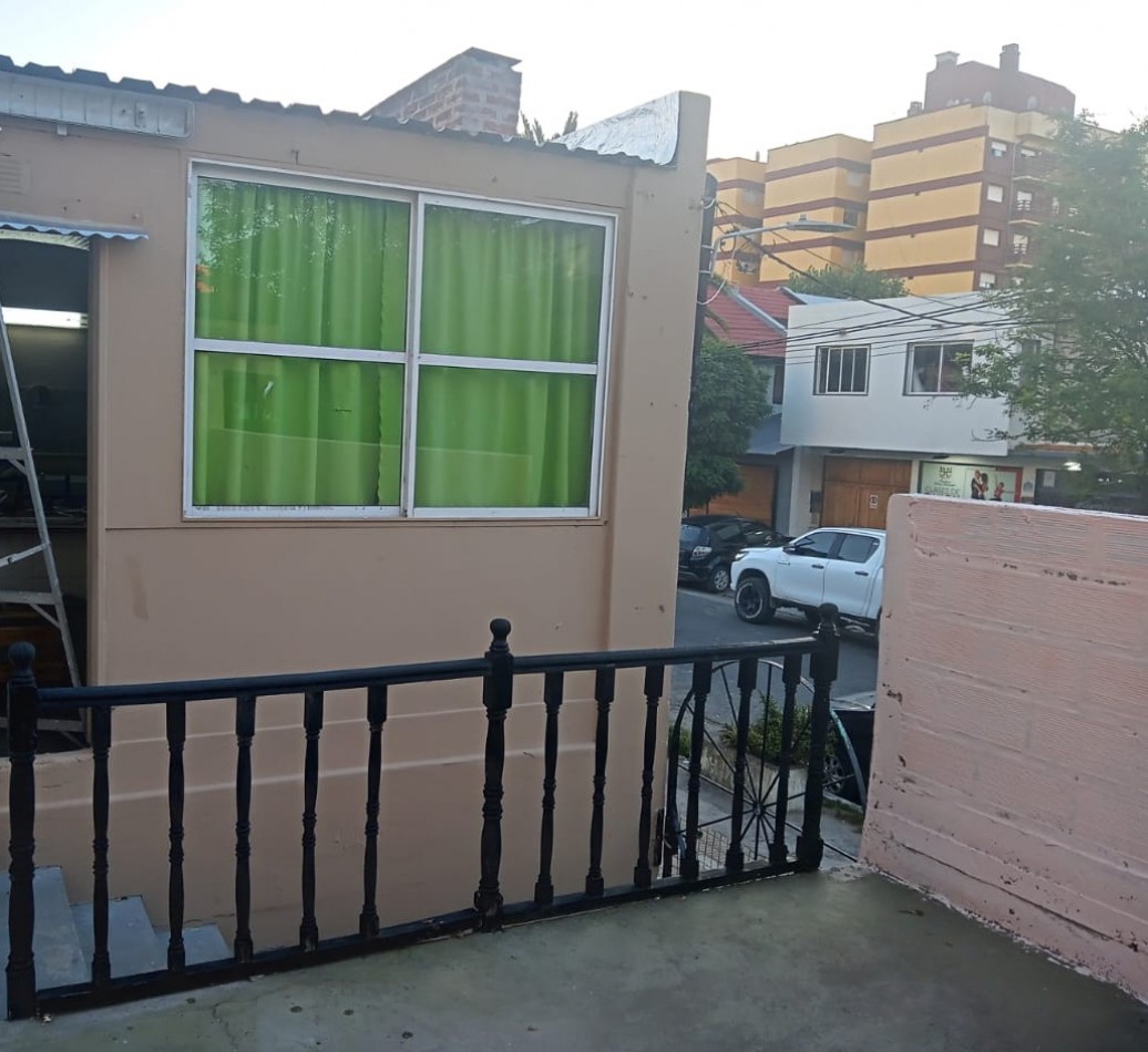 Vivienda centrica con gran terraza y garaje 