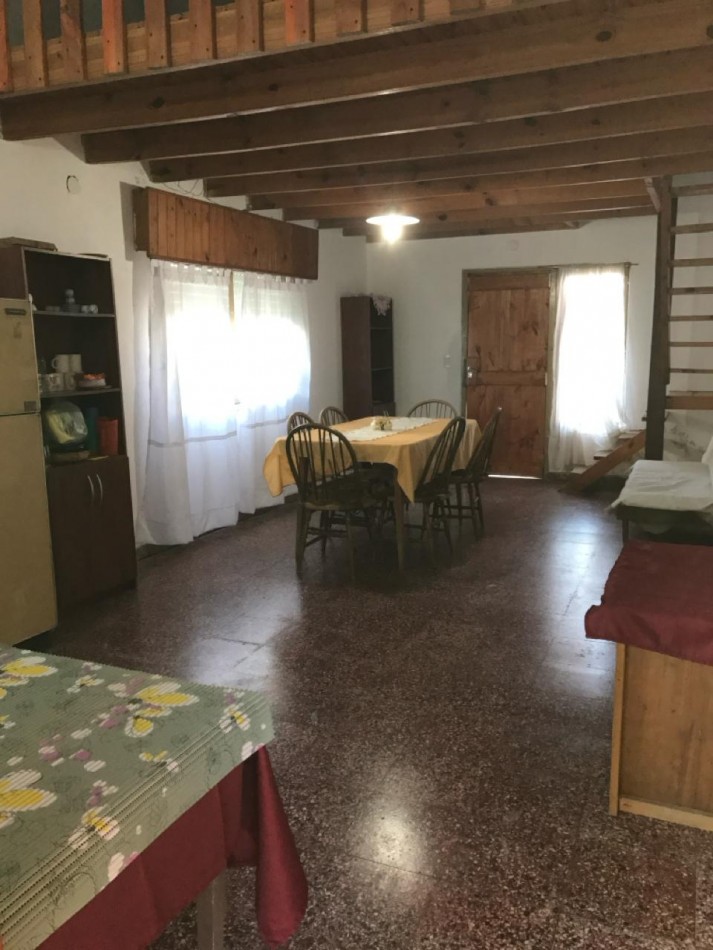 Local y 3 viviendas sobre lote de 467M2 B.Puerto