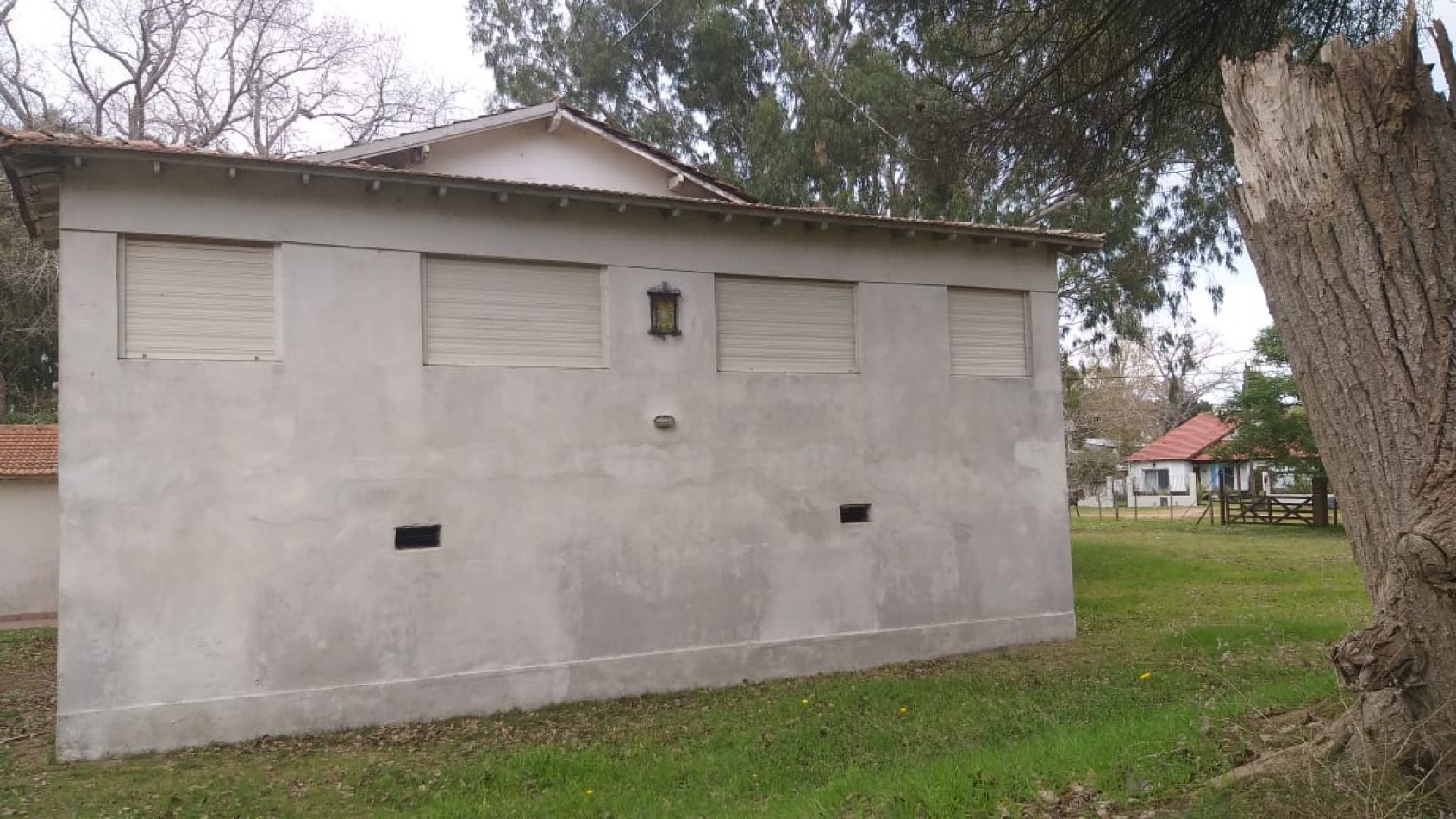 Lote 800 M2 con gran casa al fondo Zona Norte 