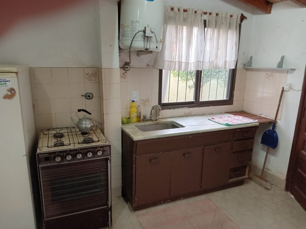 Casa 3 ambientes con Monoambiente centrico 