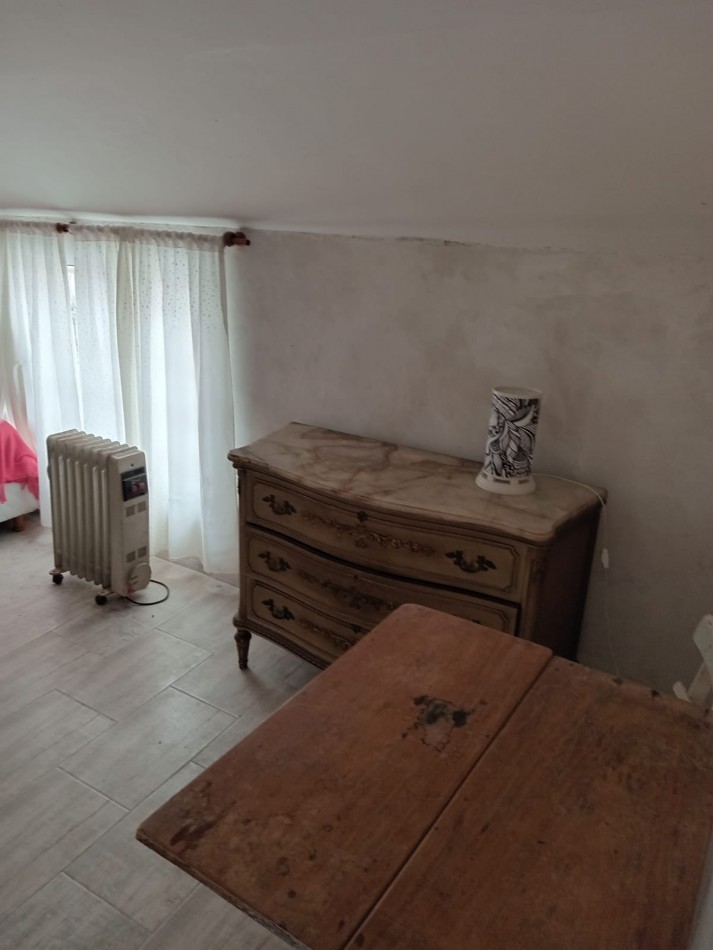 Casa 3 ambientes con Monoambiente centrico 