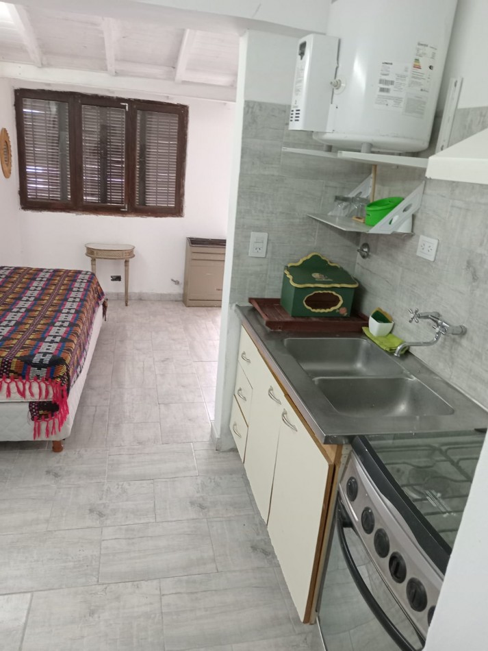 Casa 3 ambientes con Monoambiente centrico 