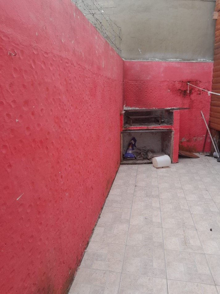 PH de 3 ambientes con patio 