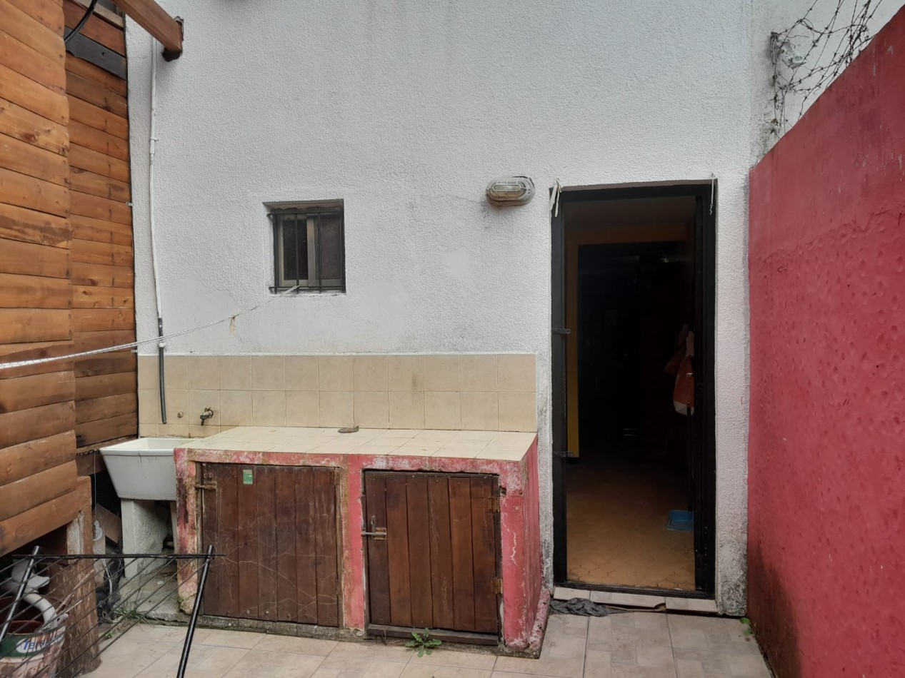 PH de 3 ambientes con patio 