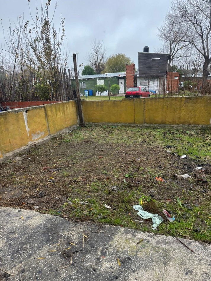 OPORTUNIDAD 2 casas en espejo zona rotonda terminal
