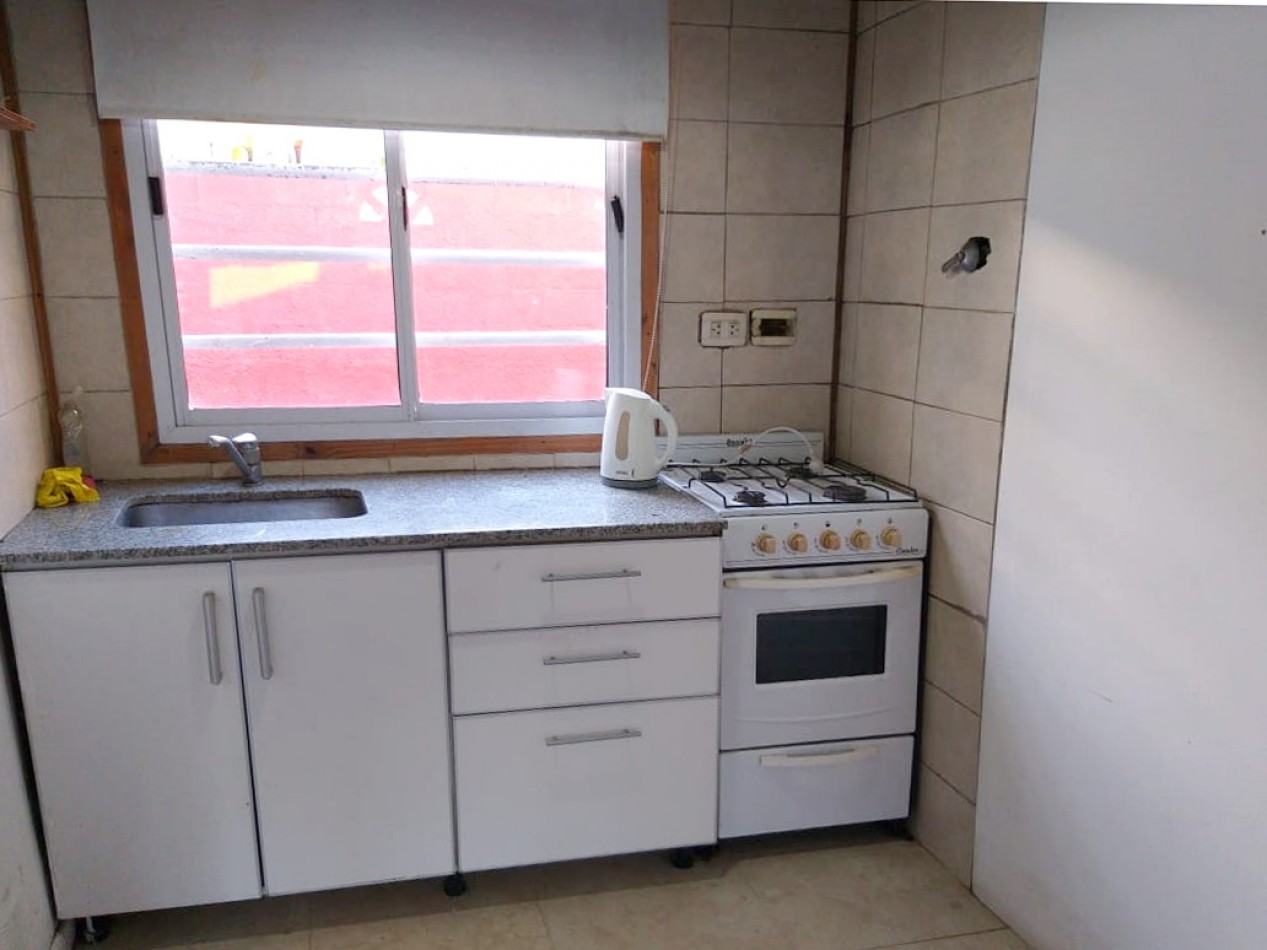 Amplia casa sobre lote de 360M2 