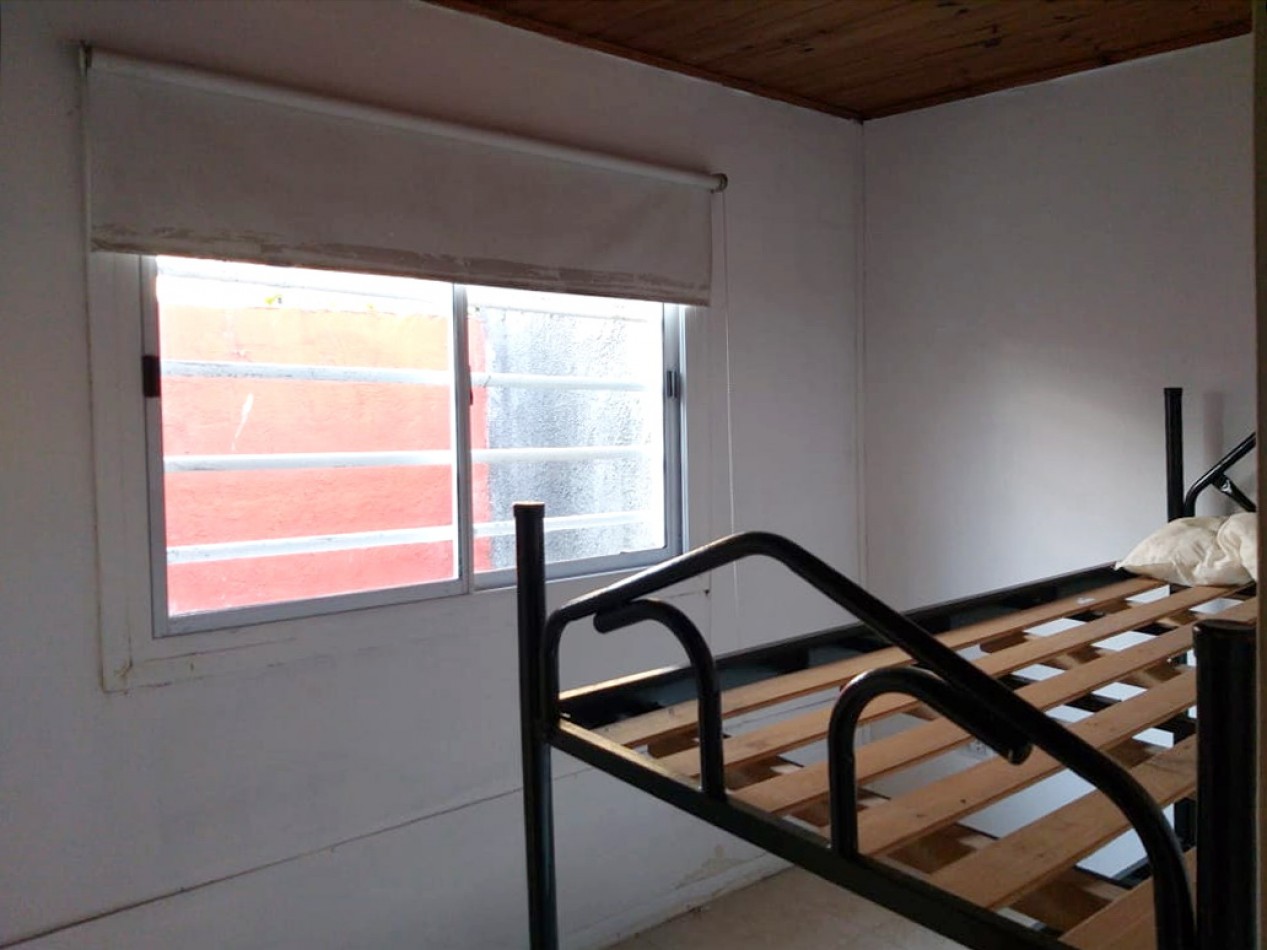 Amplia casa sobre lote de 360M2 