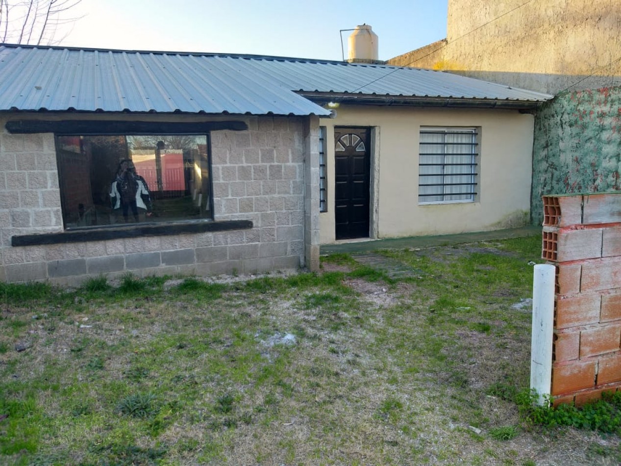 Amplia casa sobre lote de 360M2 
