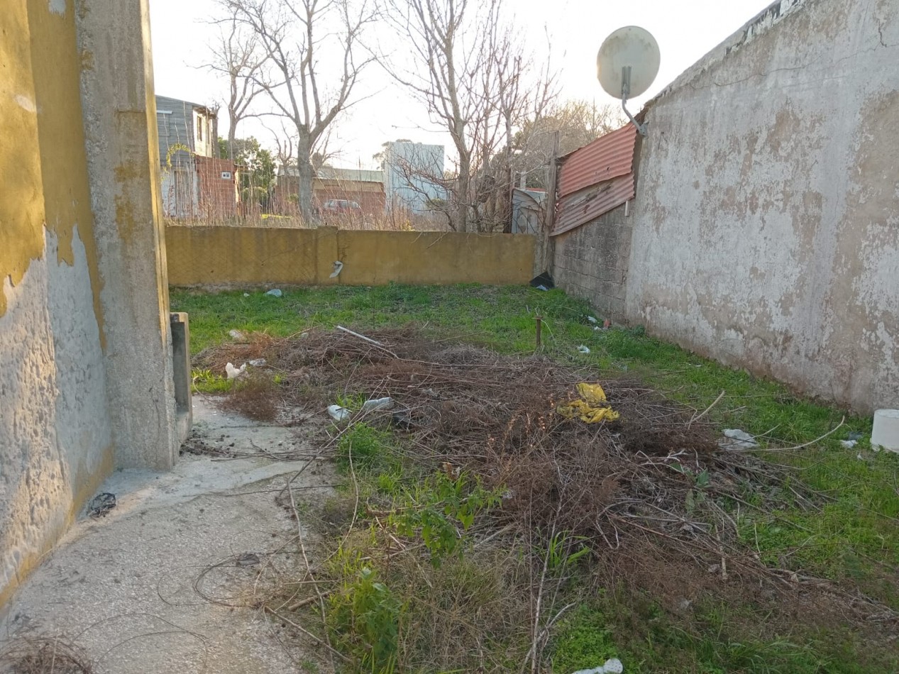 OPORTUNIDAD 2 casas en espejo zona rotonda terminal