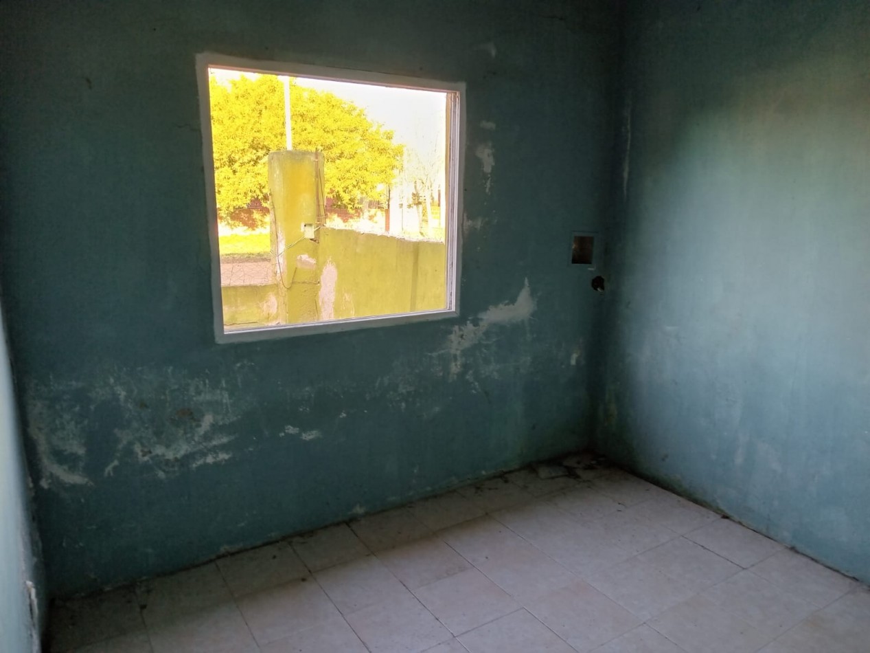 OPORTUNIDAD 2 casas en espejo zona rotonda terminal
