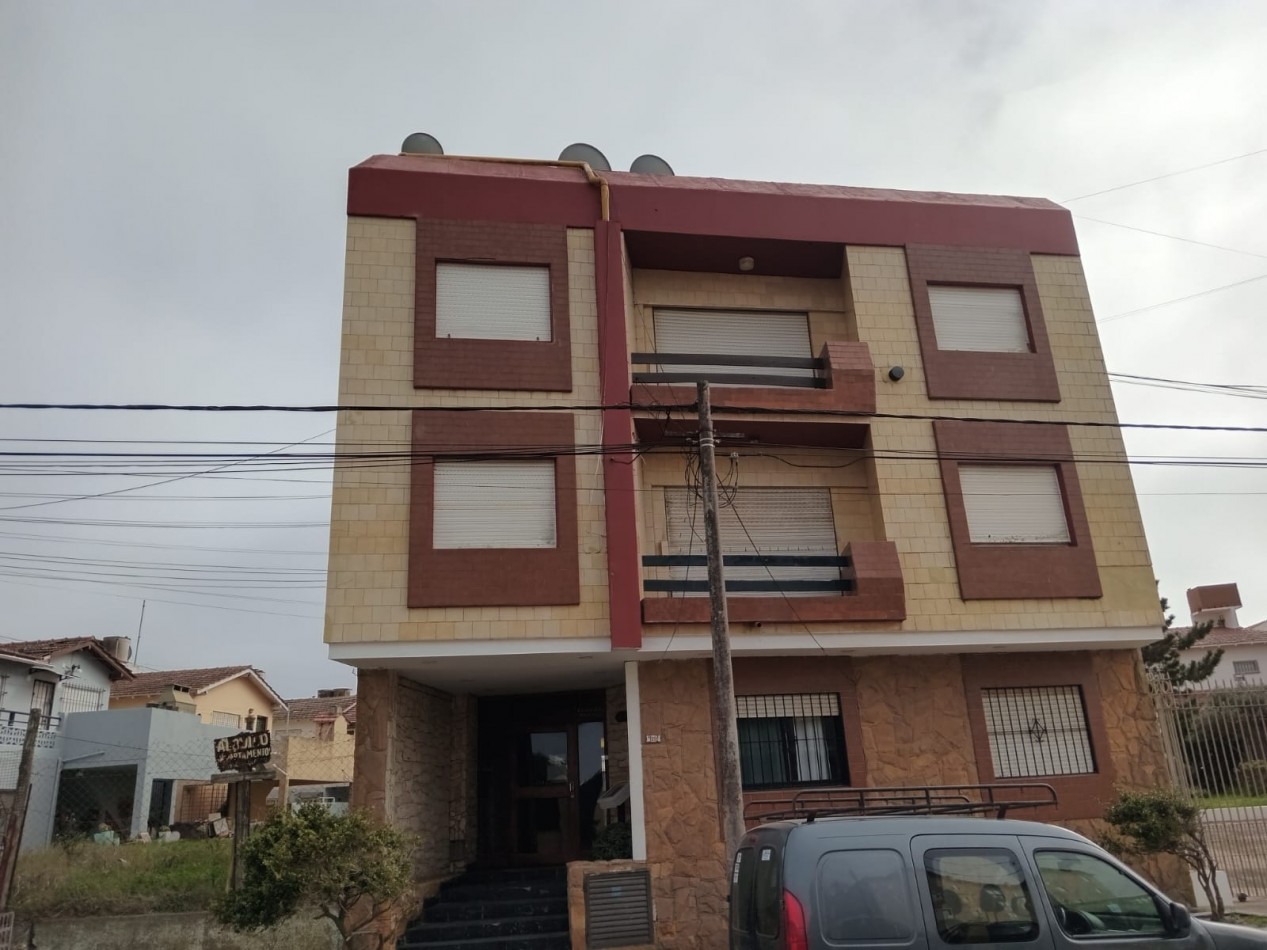 Depto 3 amb. Edificio Medano I