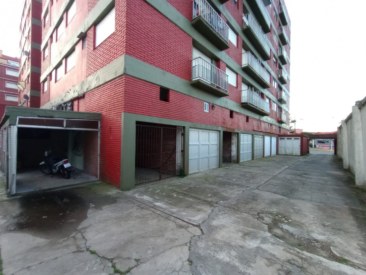 Depto. 2 Amb c/cochera Riazor I 