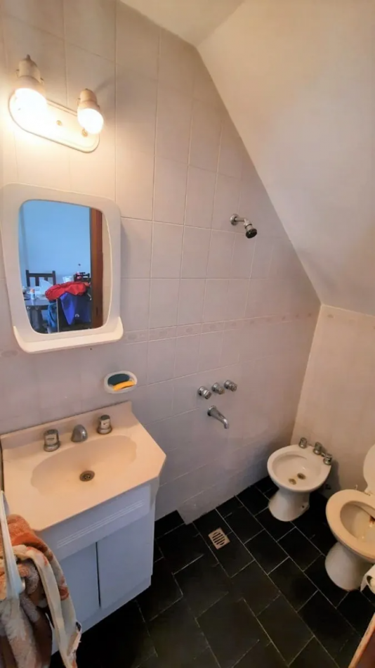 Hermosa Casa de 5 Amb Barrio Tala