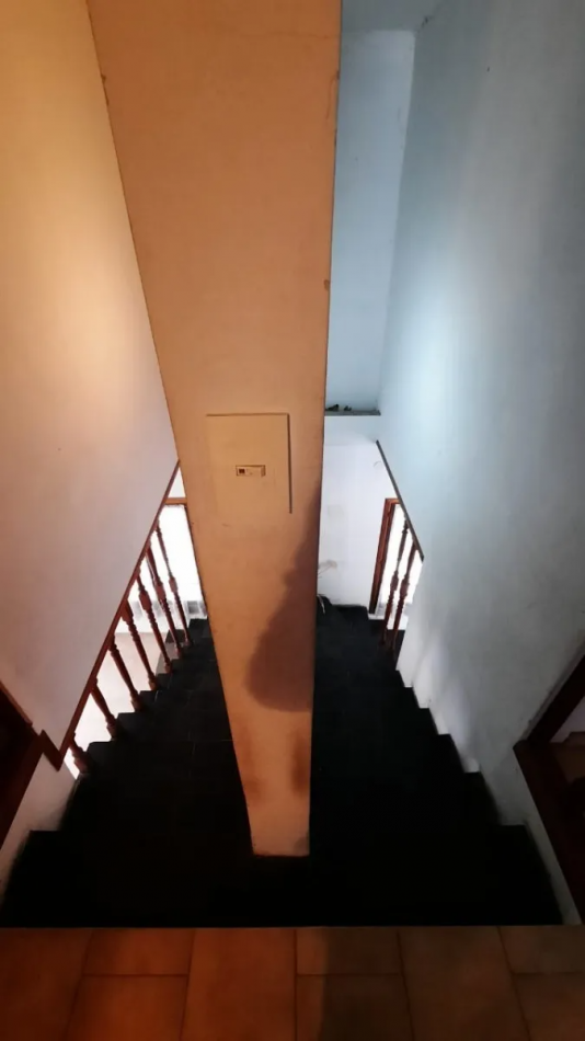 Hermosa Casa de 5 Amb Barrio Tala