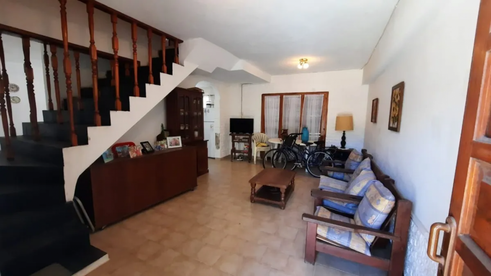 Hermosa Casa de 5 Amb Barrio Tala