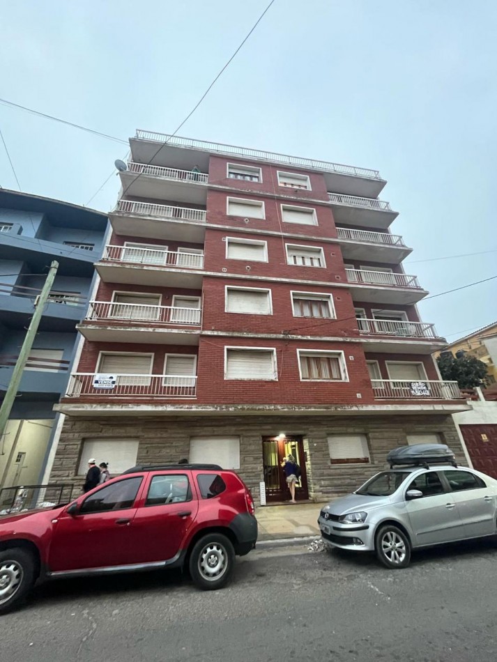 Depto. 2 1/2 Amb Edificio Tuyu II