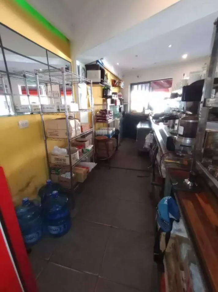 Local gastronomico Lo mas Pancho + 3 Deptos