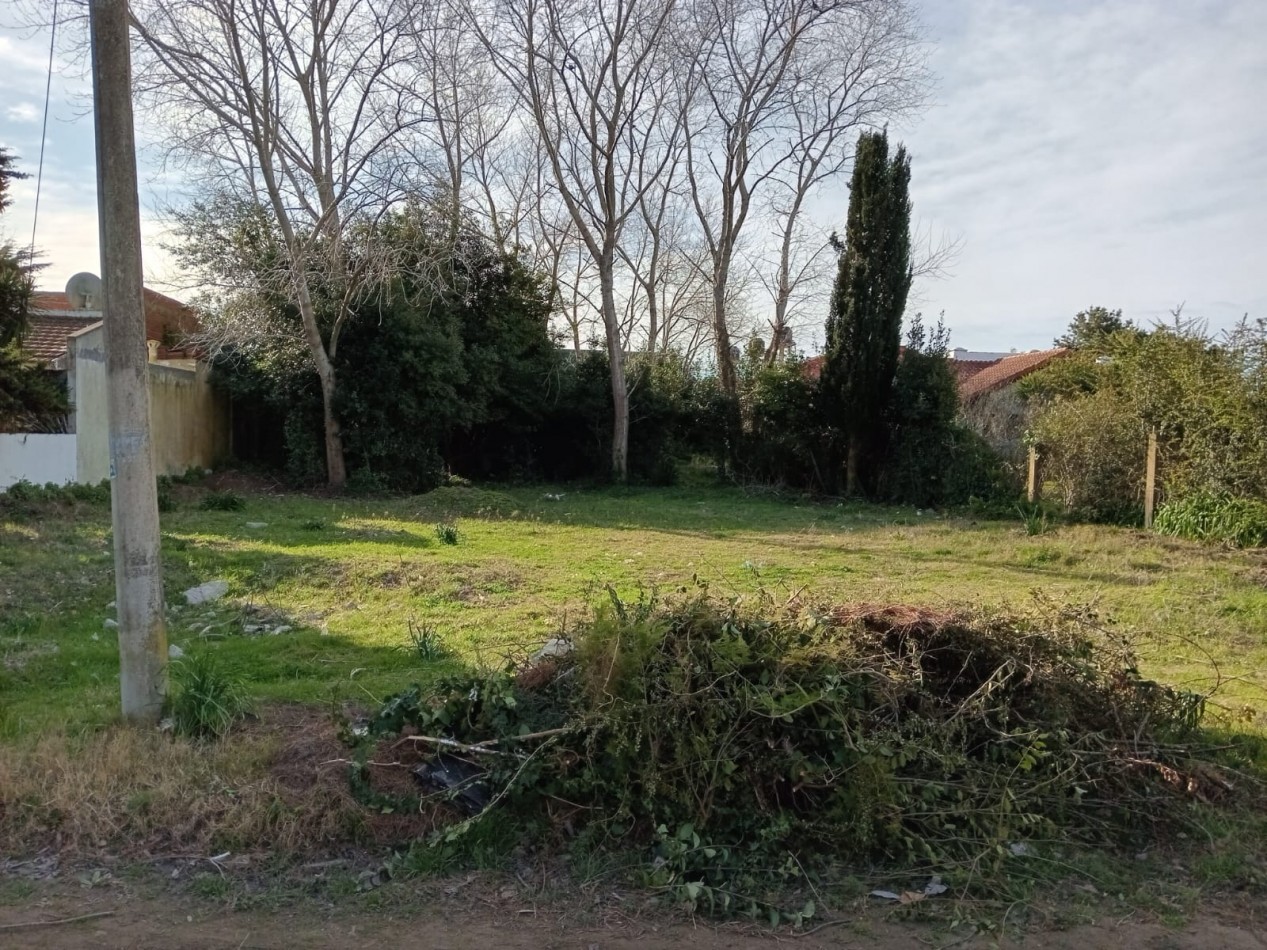 Lote de 860M2 Barrio Tala 