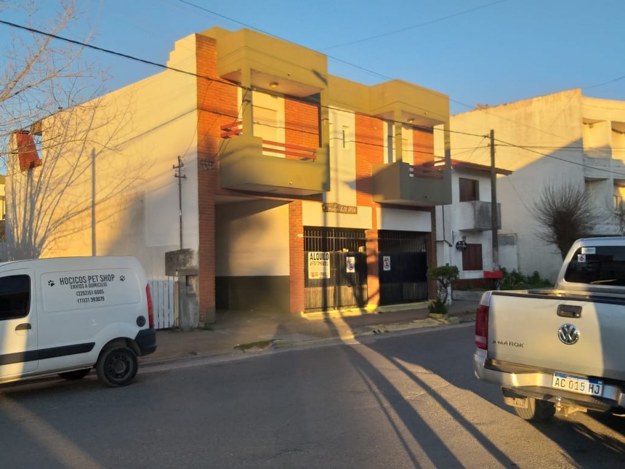 Complejo Las Iris en zona centro 