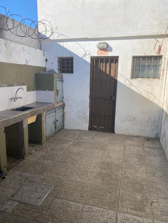 Oportunidad Triplex centrico con cochera