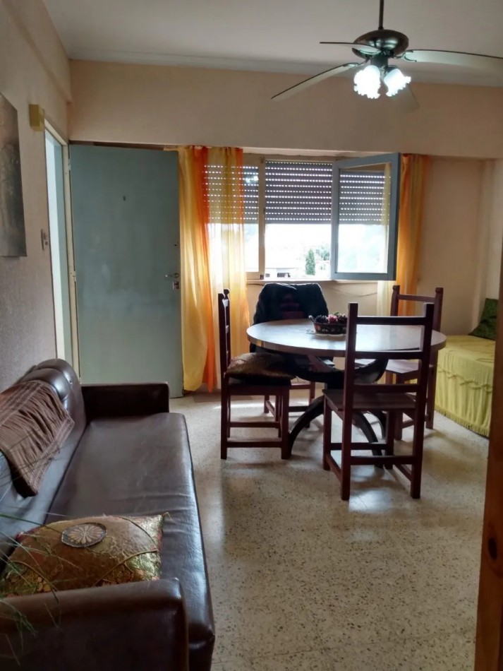 Depto. 2 Amb con espacio vehicular en zona norte