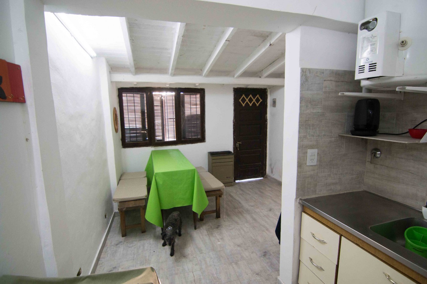 CASA 3 AMB + DEPTO 2 AMB CENTRO