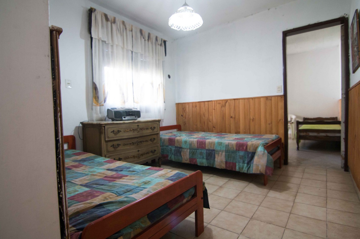 CASA 3 AMB + DEPTO 2 AMB CENTRO