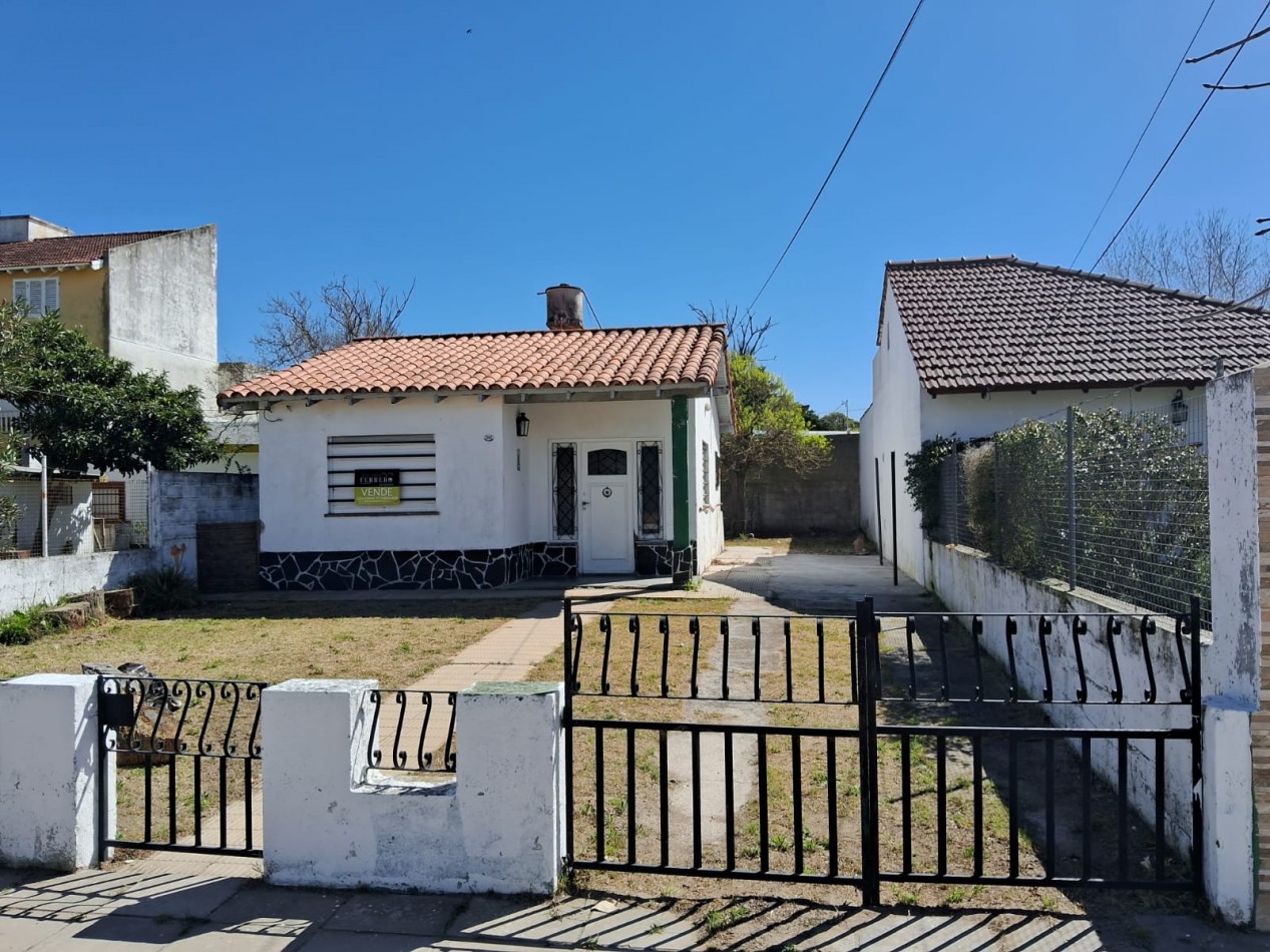 Casa de 3 Amb. a acondicionar en zona centro