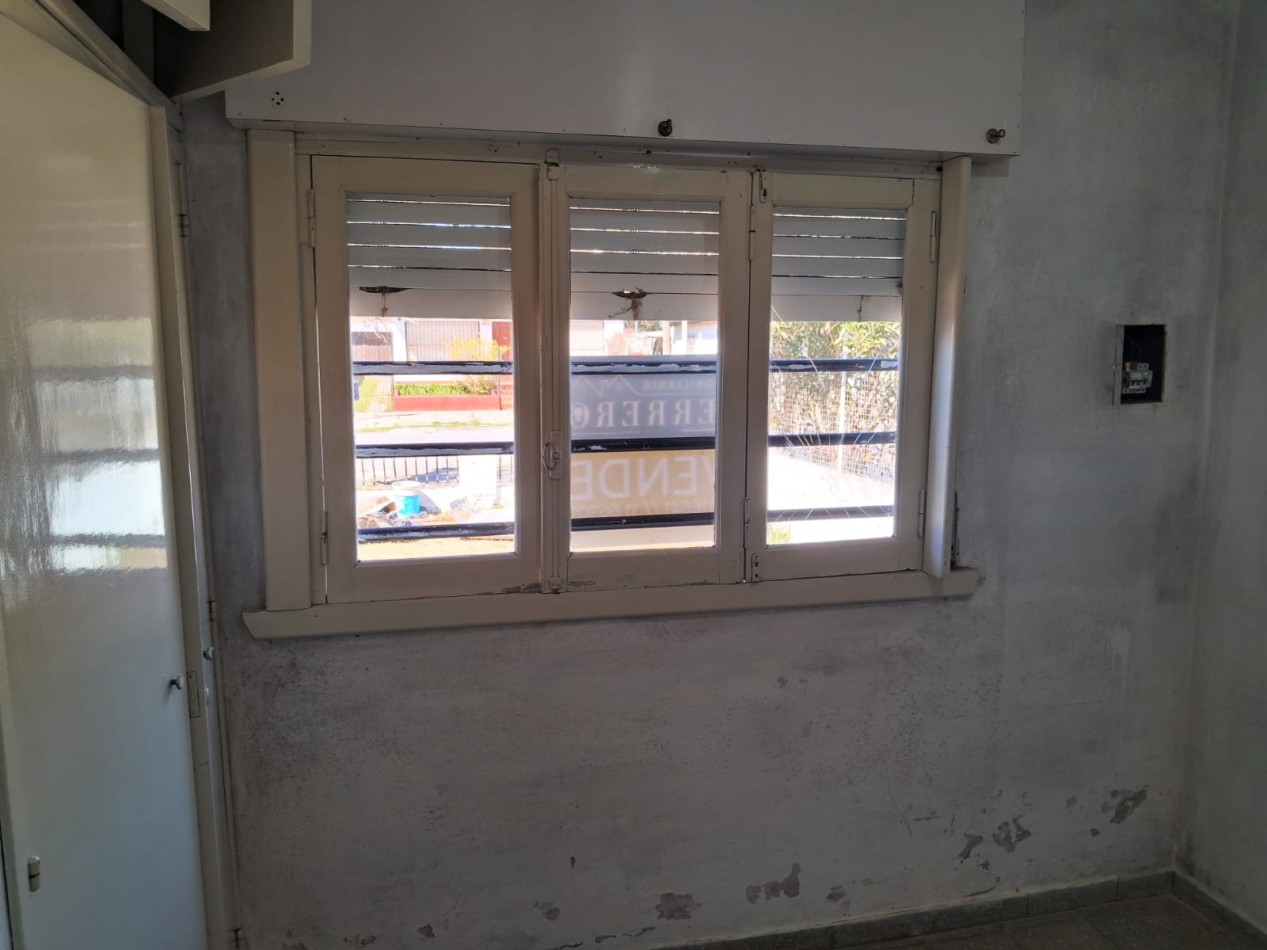 Casa de 3 Amb. a acondicionar en zona centro