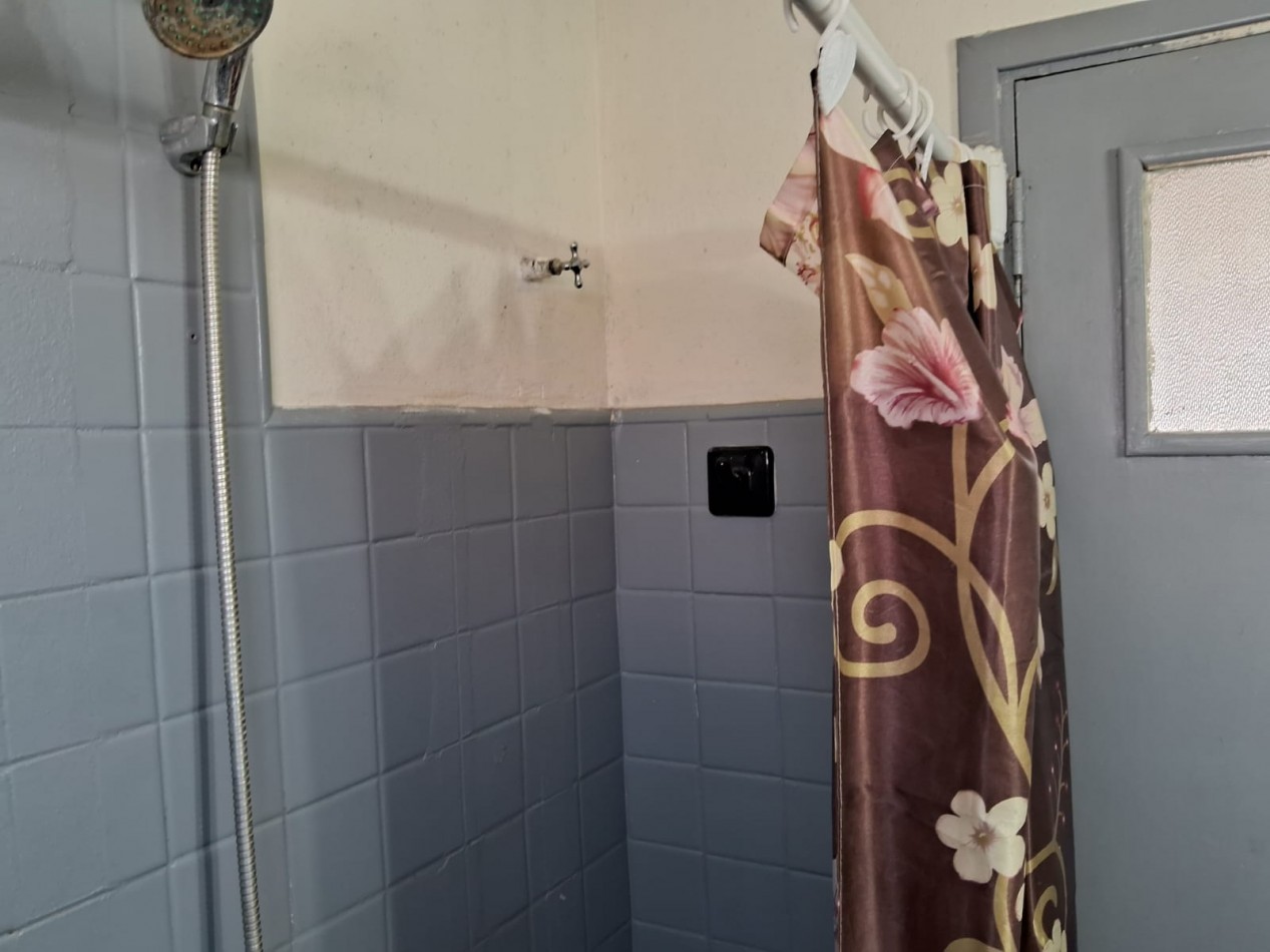 Casa de 3 Amb. a acondicionar en zona centro