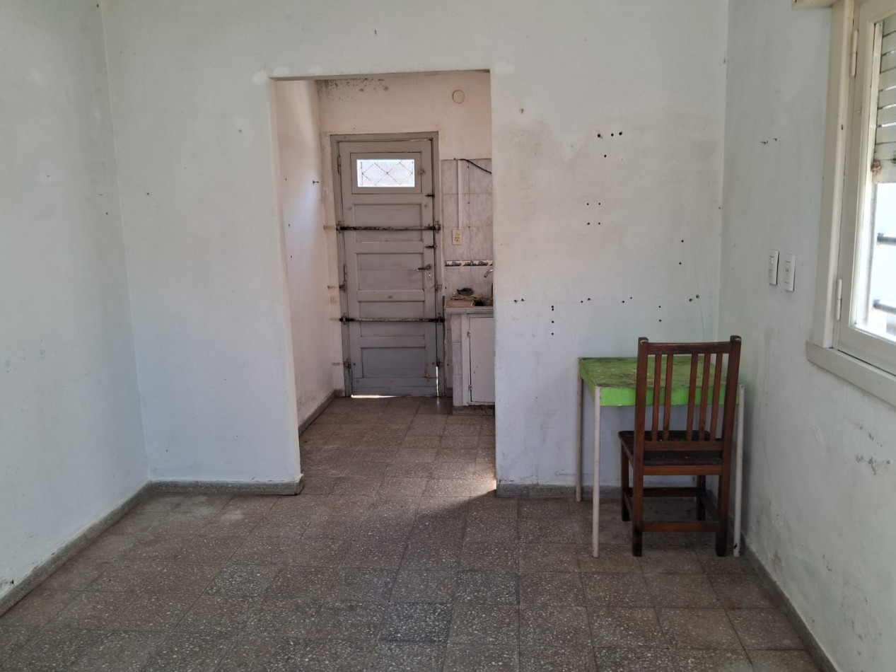 Casa de 3 Amb. a acondicionar en zona centro