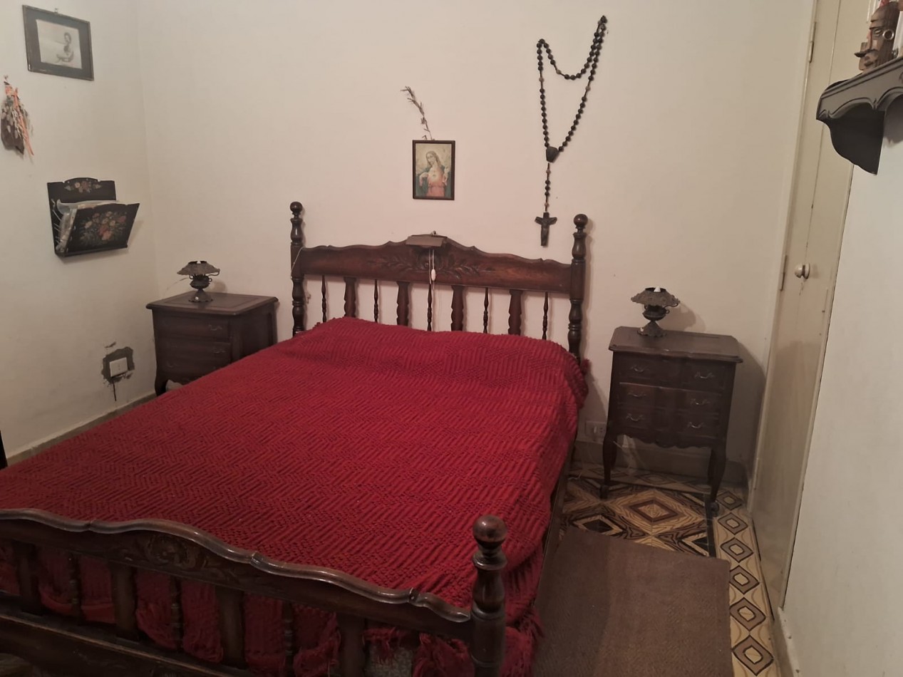 Lote 800 M2 con gran casa al fondo Zona Norte 