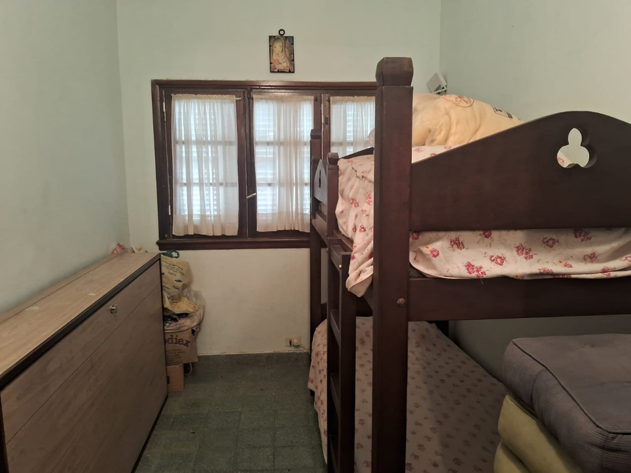 Lote 800 M2 con gran casa al fondo Zona Norte 