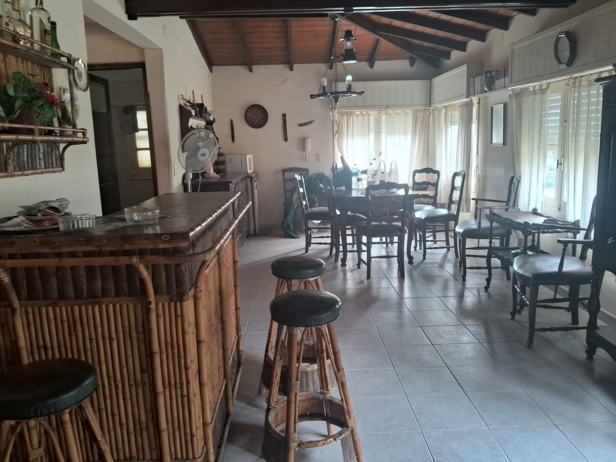 Lote 800 M2 con gran casa al fondo Zona Norte 