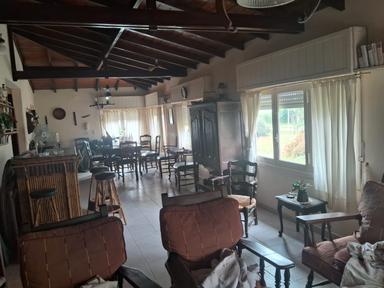 Lote 800 M2 con gran casa al fondo Zona Norte 