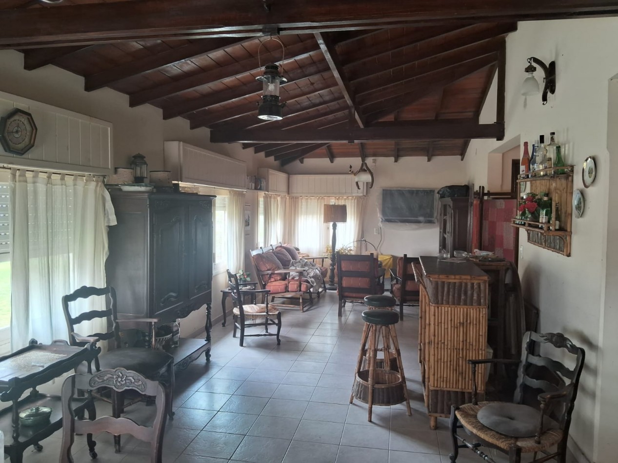 Lote 800 M2 con gran casa al fondo Zona Norte 