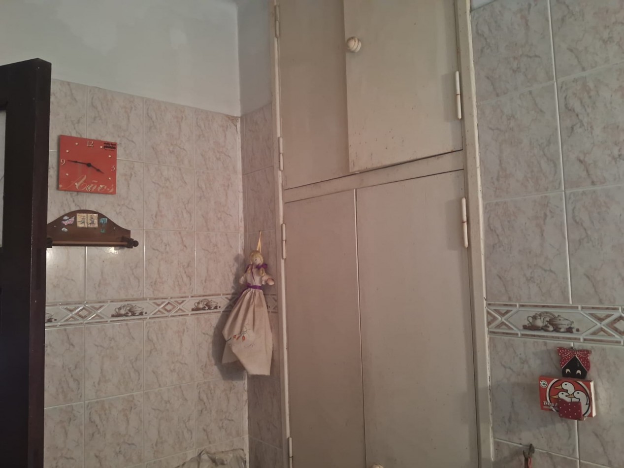 Lote 800 M2 con gran casa al fondo Zona Norte 