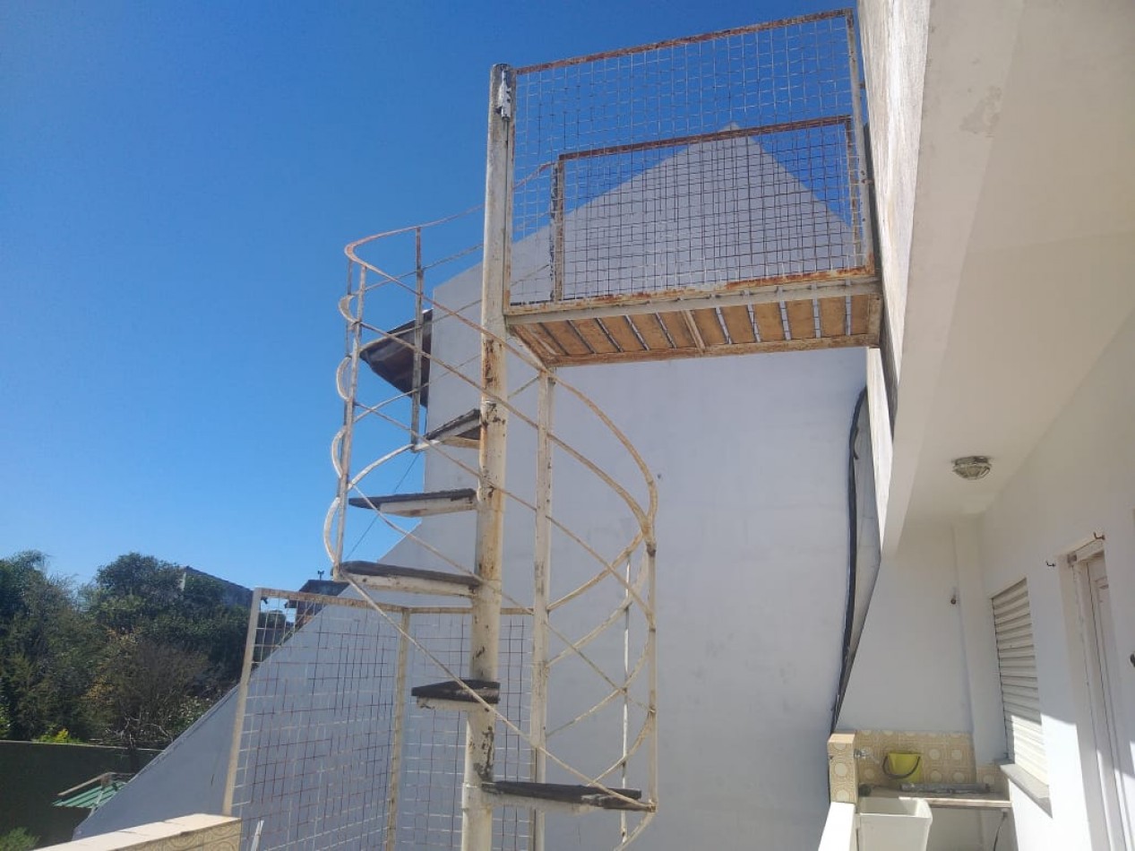 Semipiso 4 Amb con terraza 