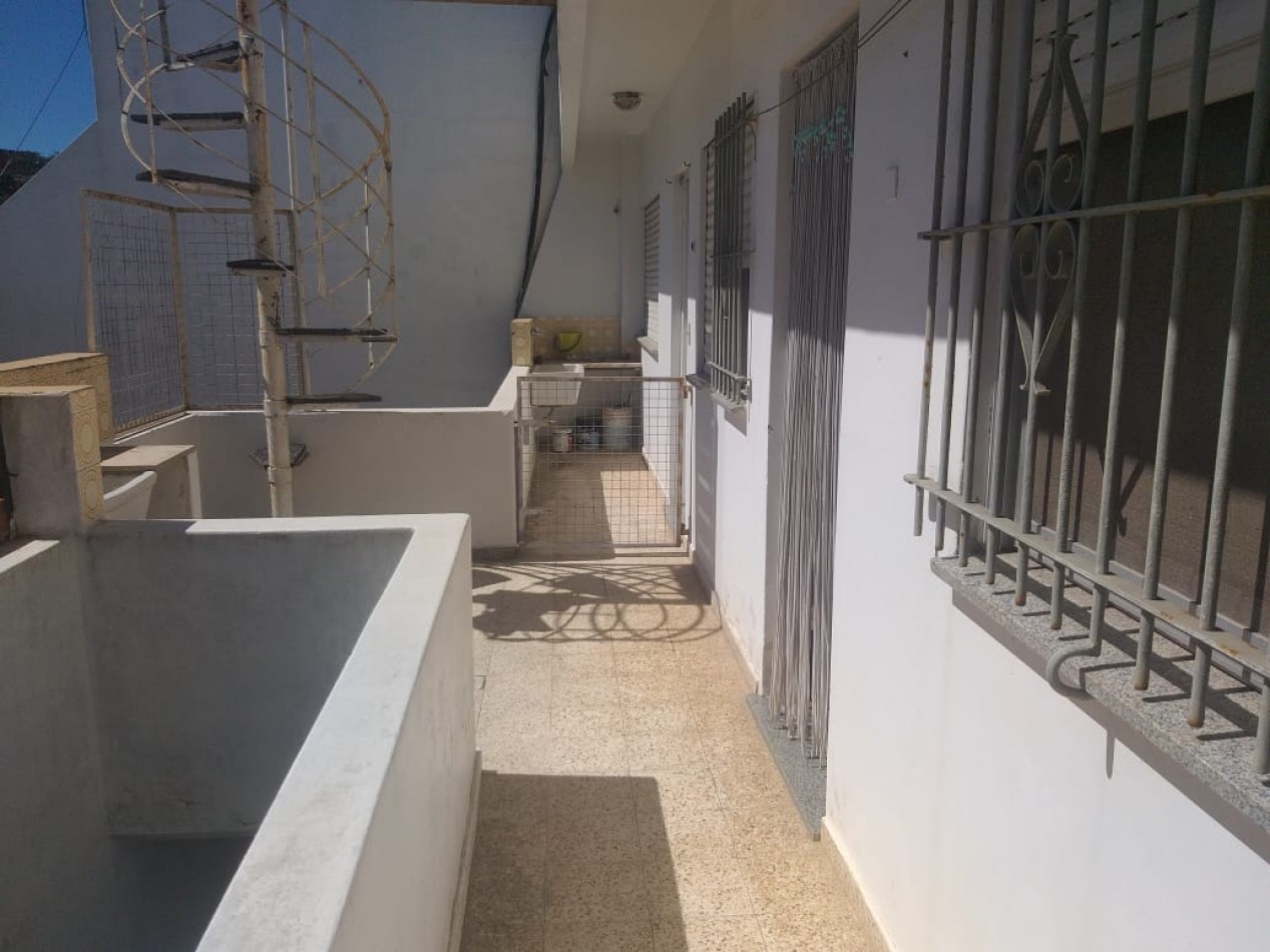 Semipiso 4 Amb con terraza 